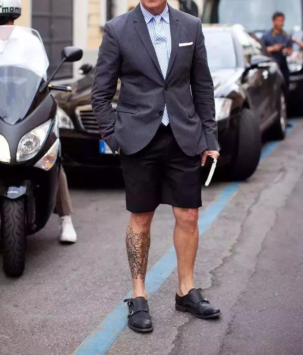 泰国夏天男士花短裤丝绸,夏天男士短裤穿衣搭配