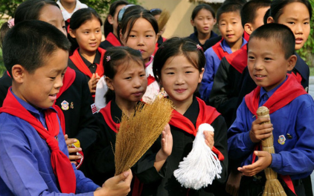 朝鲜普通百姓每天能收入多少钱,朝鲜普通工人收入多少