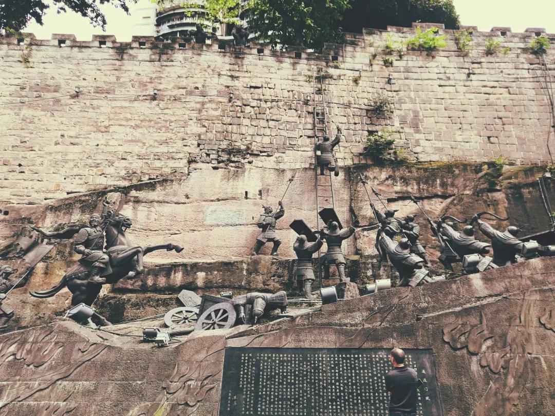 重庆七星岗位置图,重庆七星岗古城视频