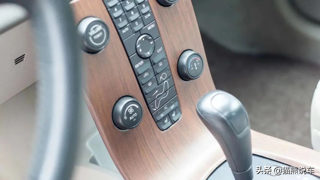 5万左右性价比高的冷门二手车,5万以下二手的沃尔沃值得购买吗