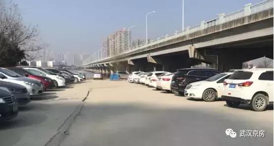 逆市大涨的股票有哪些,逆市上涨板块