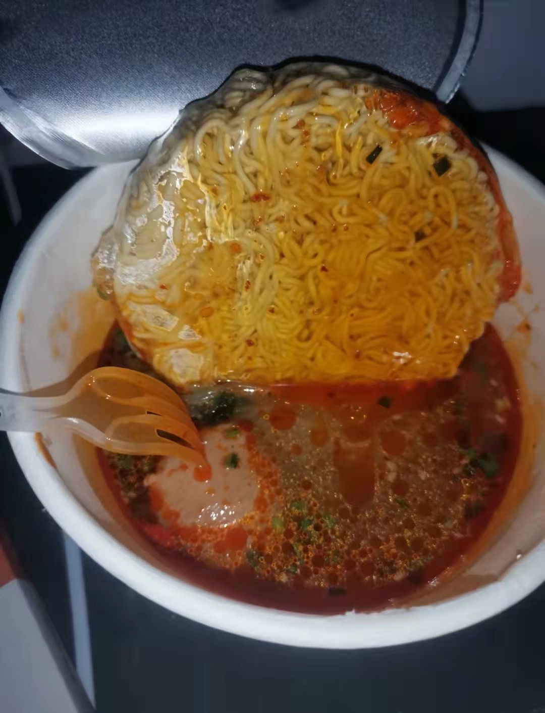 浣犳兂璞＄殑emo鐬棿,璁╀綘emo鐨勭灛闂存湁鍝簺