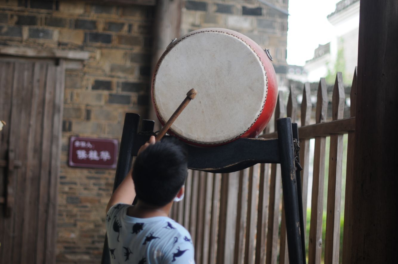 愿你风雨兼程，归来仍是少年