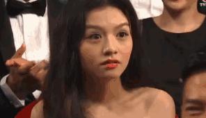 父亲死于狱中，暗恋母亲情人；拒绝拍戏的她、23岁却成金像奖影后