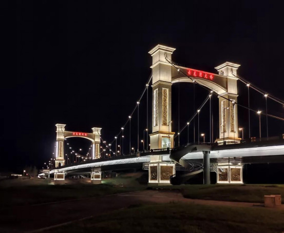 上海陆家嘴到底有多繁华,上海陆家嘴是不是一个岛