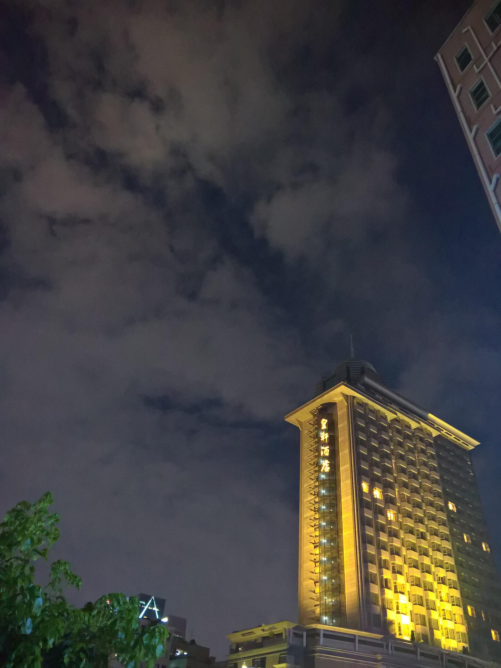 lumia950xl现在还能用吗,lumia950xl能玩抖音吗