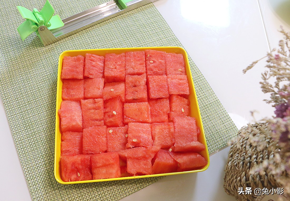 西瓜切块神器真的好用吗,西瓜切小块神器吐槽