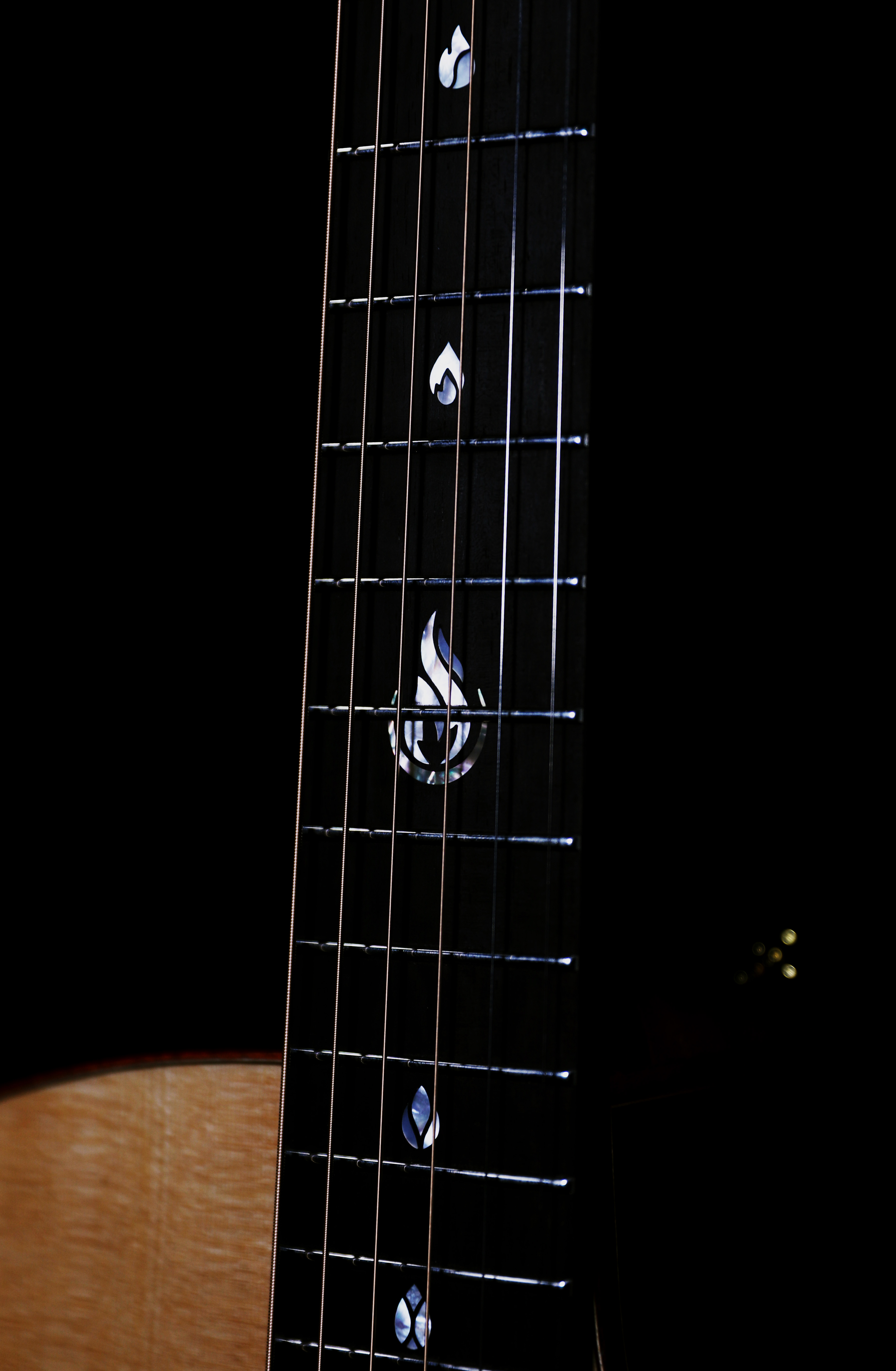 麦杰克吉他sa4000c对比,麦杰克火琴sa4000c和佳荷