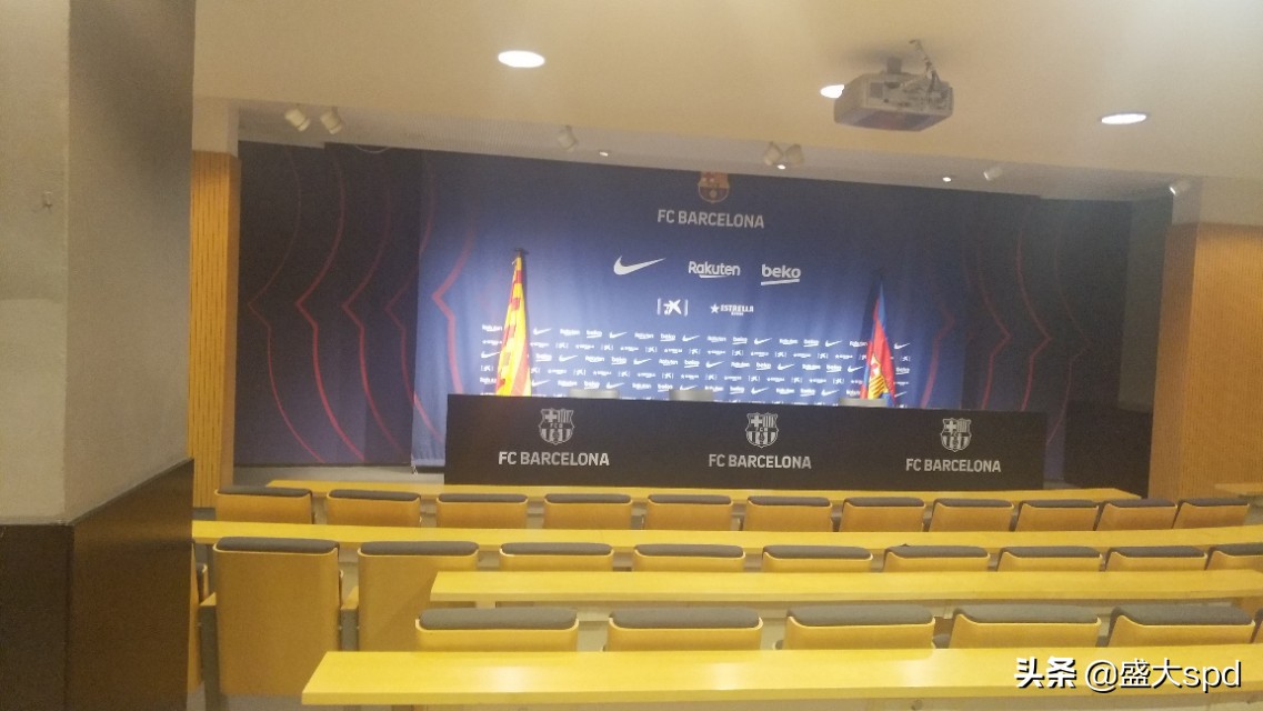 鐩涘ぇ涔嬫梾,鐩涘ぇ鏃呯▼