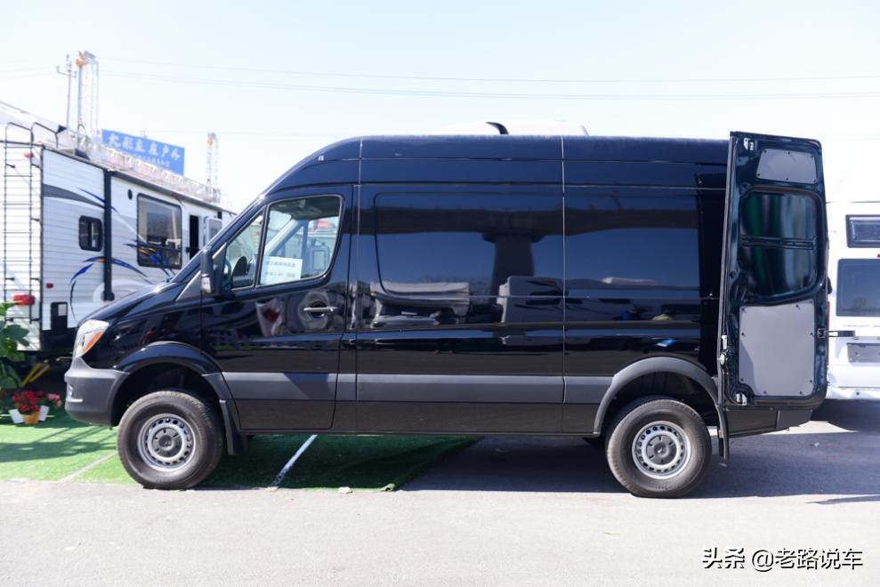 奔驰凌特最新消息,奔驰凌特四驱柴油版房车