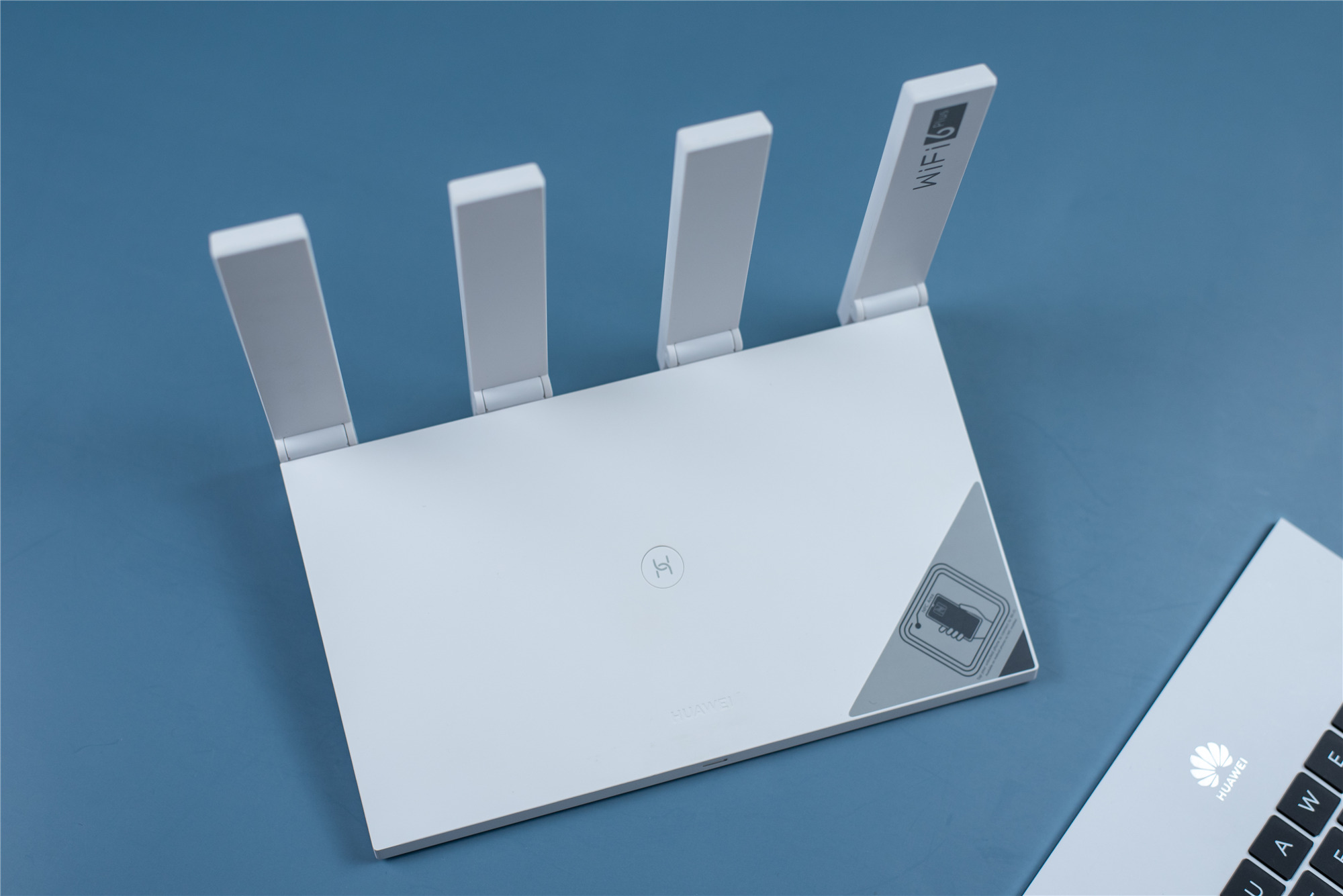 华为wifi6+与华为ax3有什么不同,华为ax3prowifi速率2400