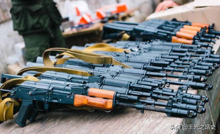 苏联的ak47打败德国,为什么ak47是世界上最可怕的枪支