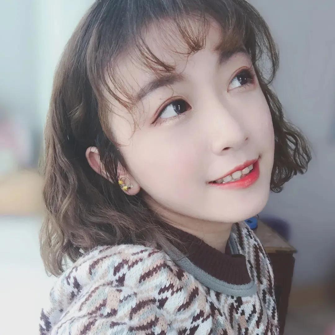 「福州13F」人物专栏｜94年甜美可爱的在编老师