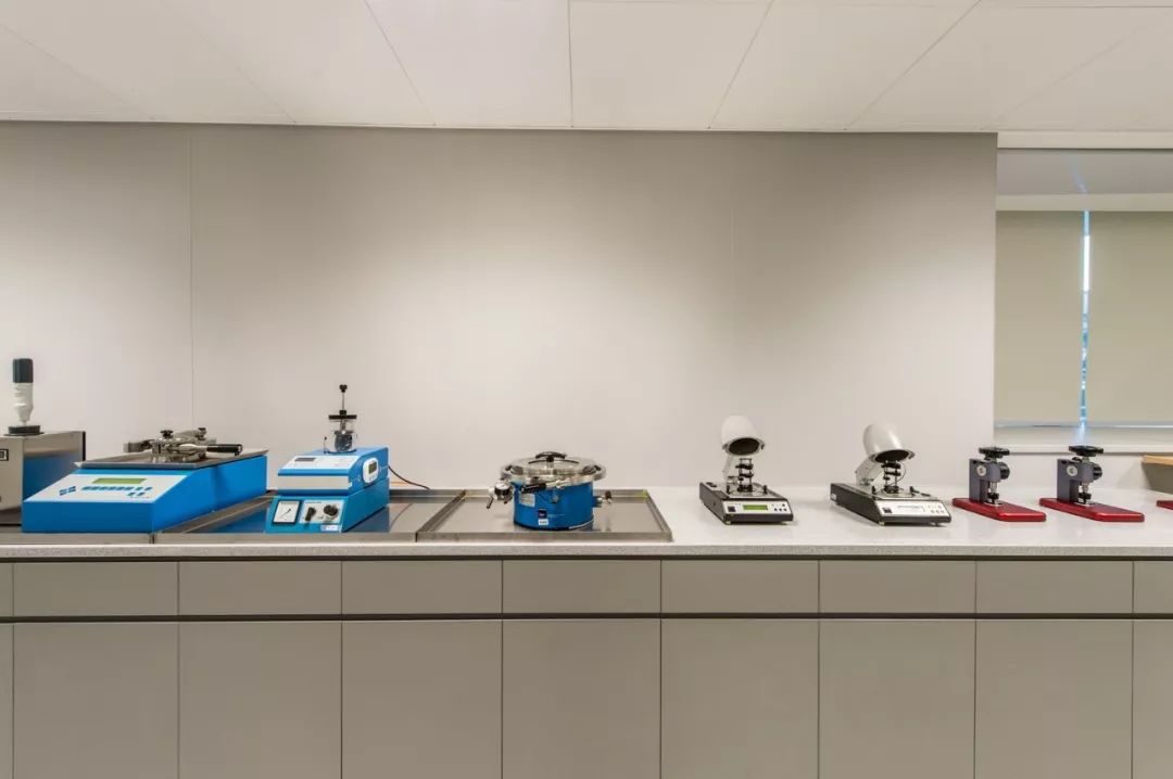 复杂功能腕表是不是容易出故障,腕表的维修问题