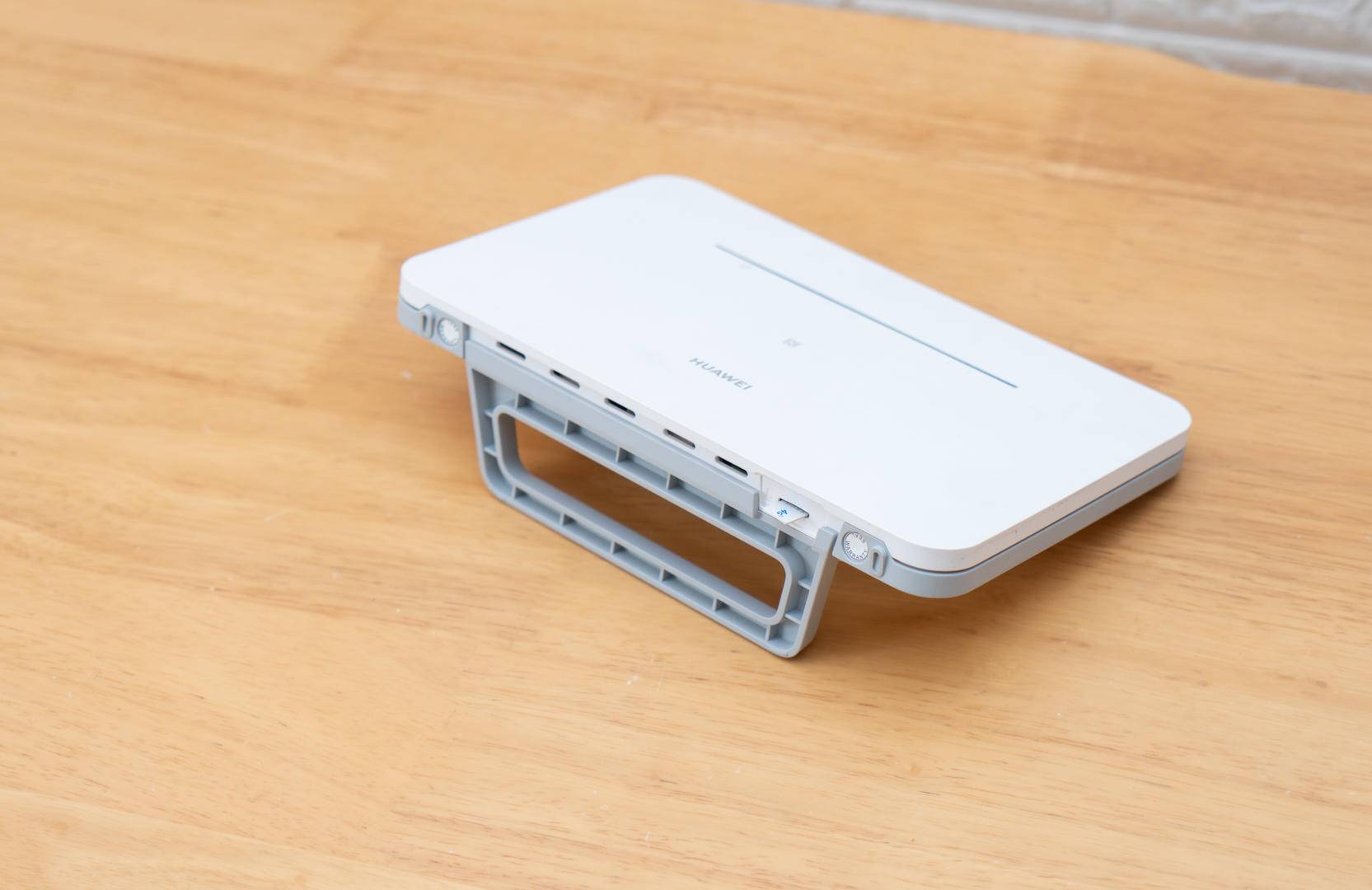 华为移动路由器流量用完了怎么办,华为4g移动路由器怎么提升网速