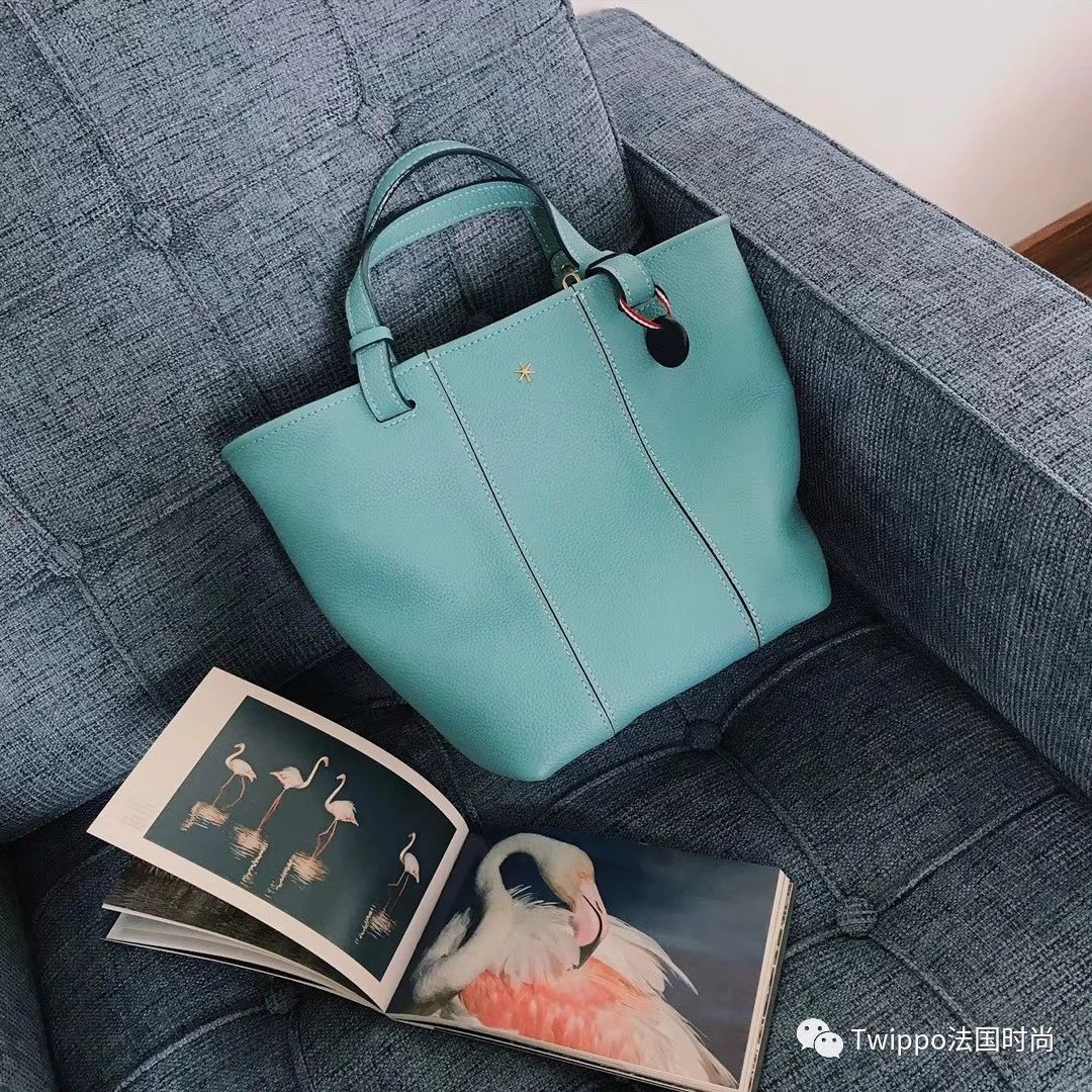 巴黎女孩私藏的小众包包原来是它,法国女生喜欢的小众品牌包包