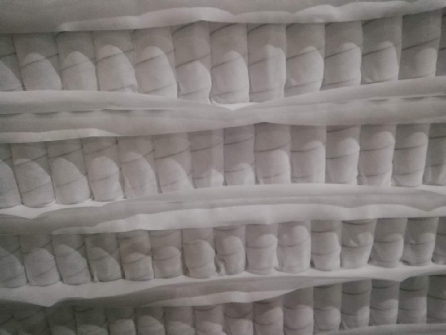 弹簧床垫与棕垫哪个环保,弹簧床垫和棕床垫哪种环保