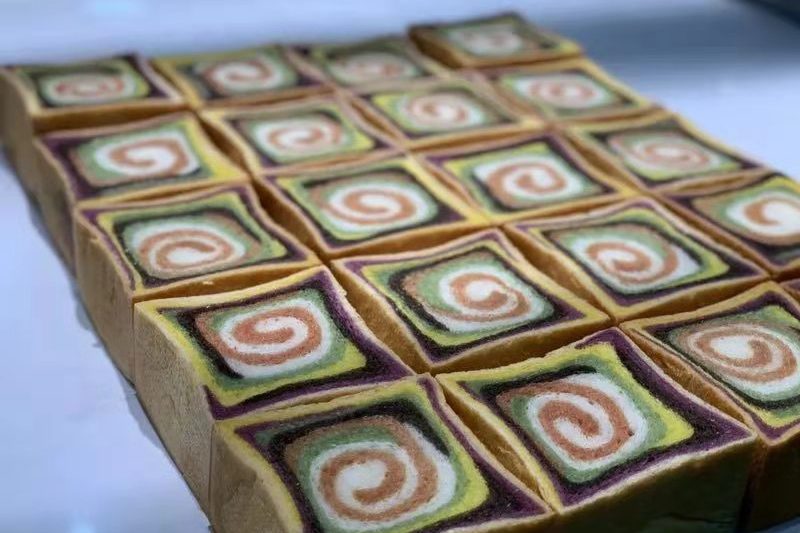 营养又美味的吐司,顺盈猪拉虎创意吐司