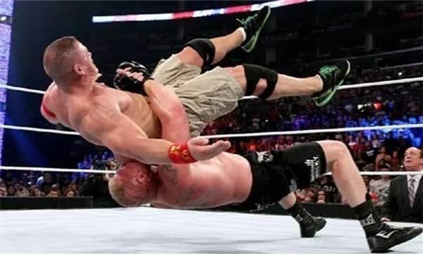 战神高柏谈布洛克,战神高柏wwe首秀完整版