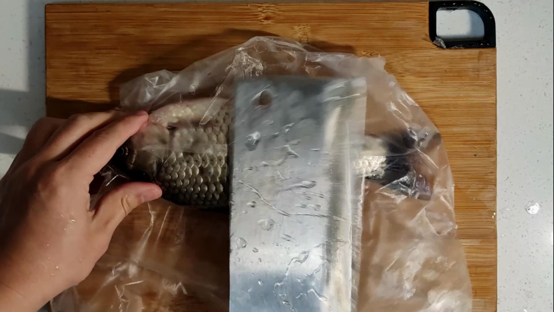 鱼去鳞小技巧,鱼去鳞新方法