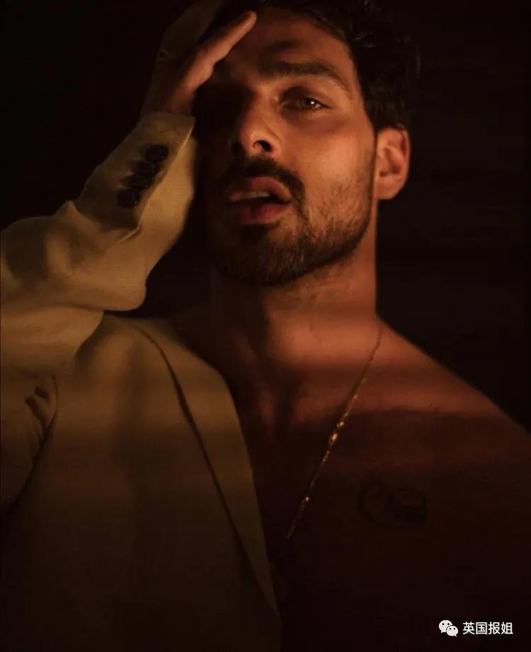 比《五十度灰》还劲爆！荷尔蒙布满全身的魔性男主