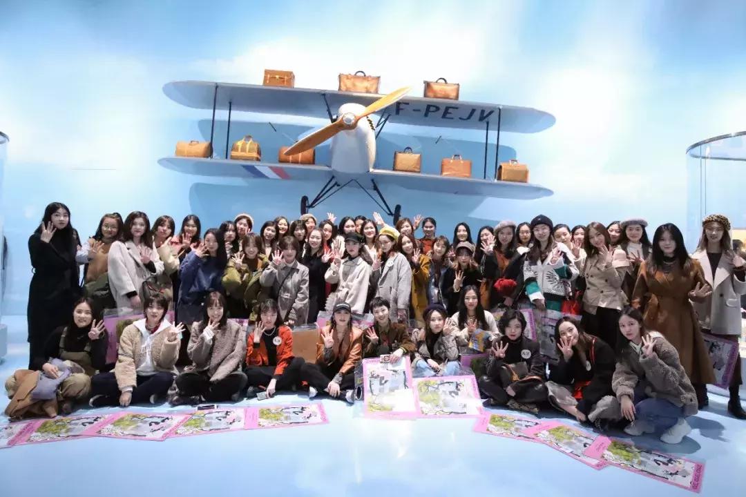 大饼的穿搭,大饼脸女生穿搭