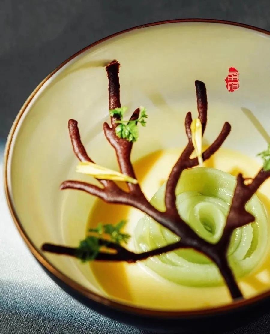 国内唯一米其林黑珍珠餐厅,斥巨资购买了好多零食