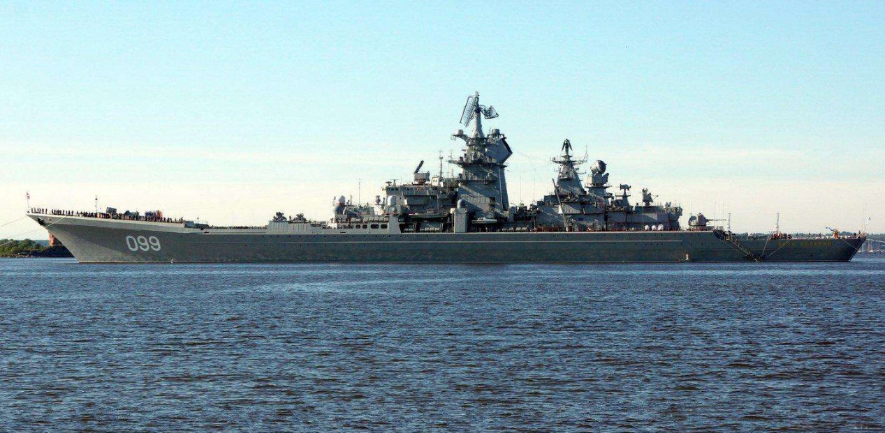 伏龙芝号核动力巡洋舰最大排水量,核动力巡洋舰排水量