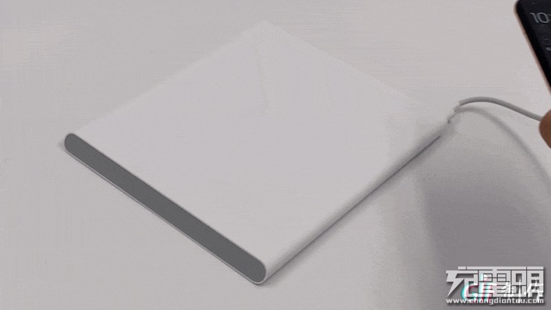 小米20w智能无线追踪式充电器缺点,小米智能追踪式无线充20w拆解