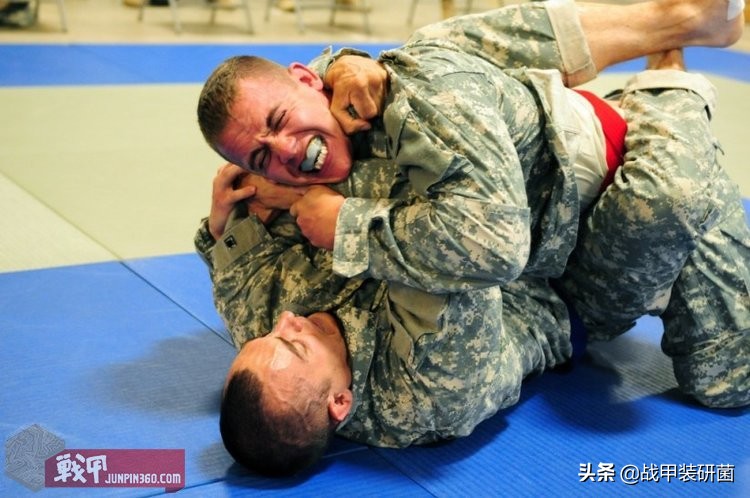 特种兵军人实战练什么,特种兵10大基本功