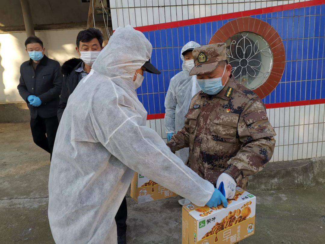 兵头将尾的视频,兵头将尾冲锋在前