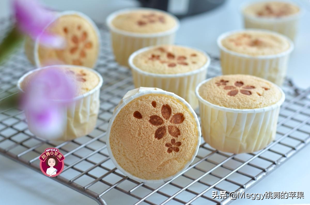 杯子蛋糕不塌不回缩的配方,如何让杯子蛋糕蓬松柔软不塌