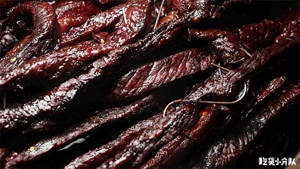 沈阳卖牛肉干的网红,卖牛肉干抖音网红