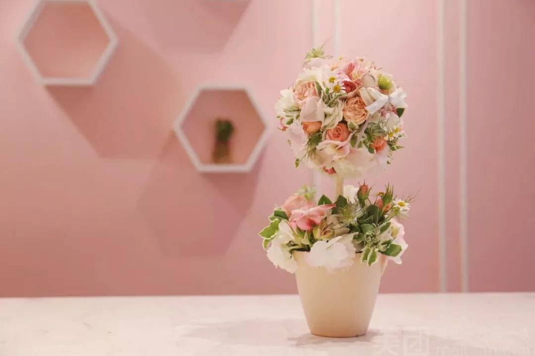 淡季花店如何吸引顾客,淡季花店如何运营