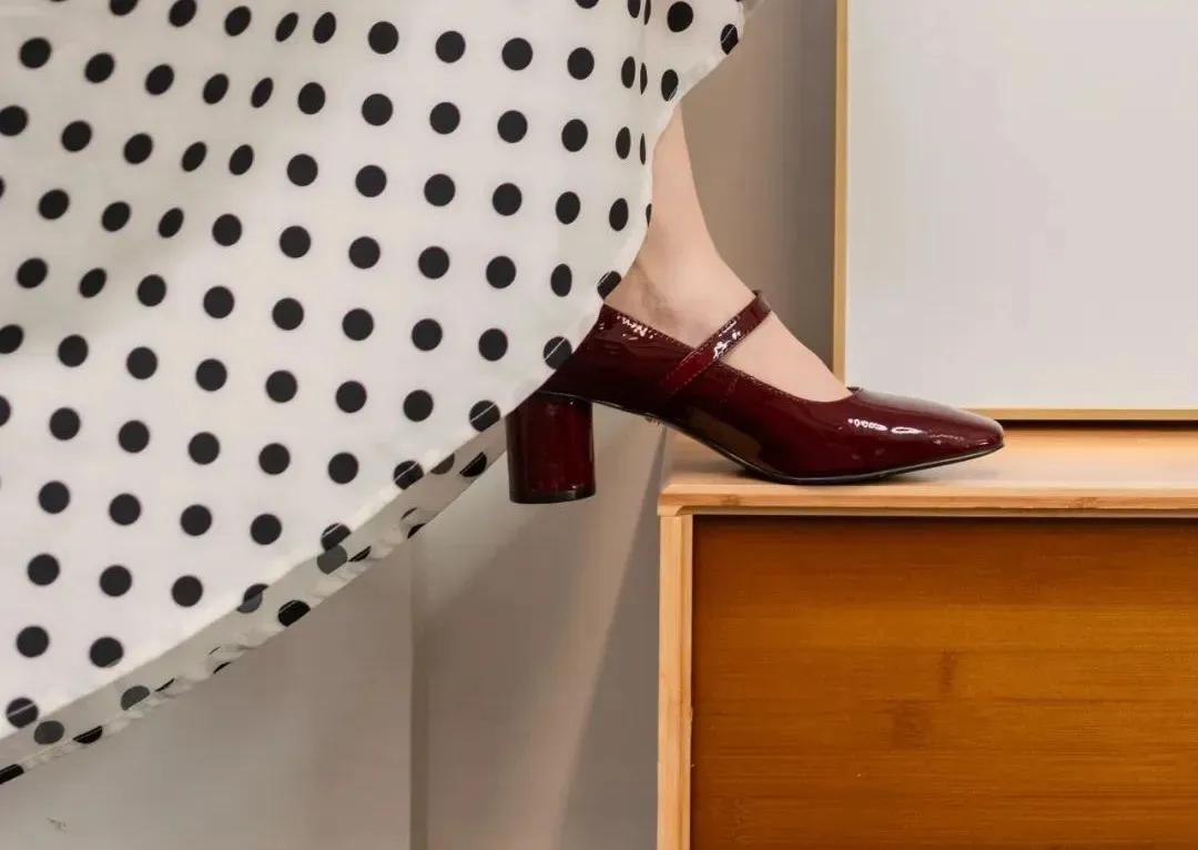 把过时的旧衣服重新搭配起来吧,各种老旧衣服搭配