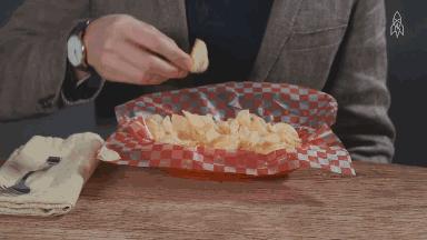 可乐最初是怎么诞生的,可乐最初居然是绿色