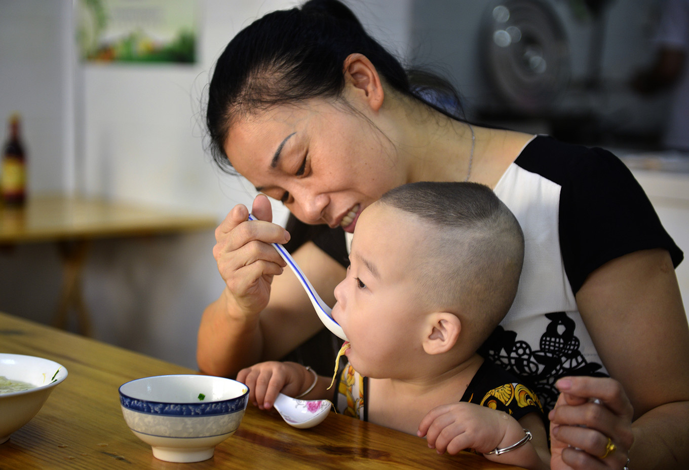 和小姐姐一起逛嘉兴吃百年传承的美味，大胆的把美好生活秀给你看