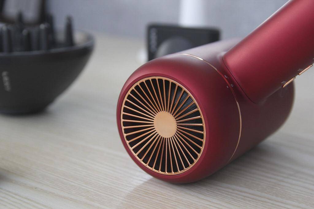 莱克水离子吹风机视频,莱克吹风机使用方法