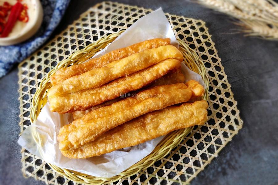 油条怎么做酥脆松软完整教程,油条怎么快速做酥脆松软完整教程