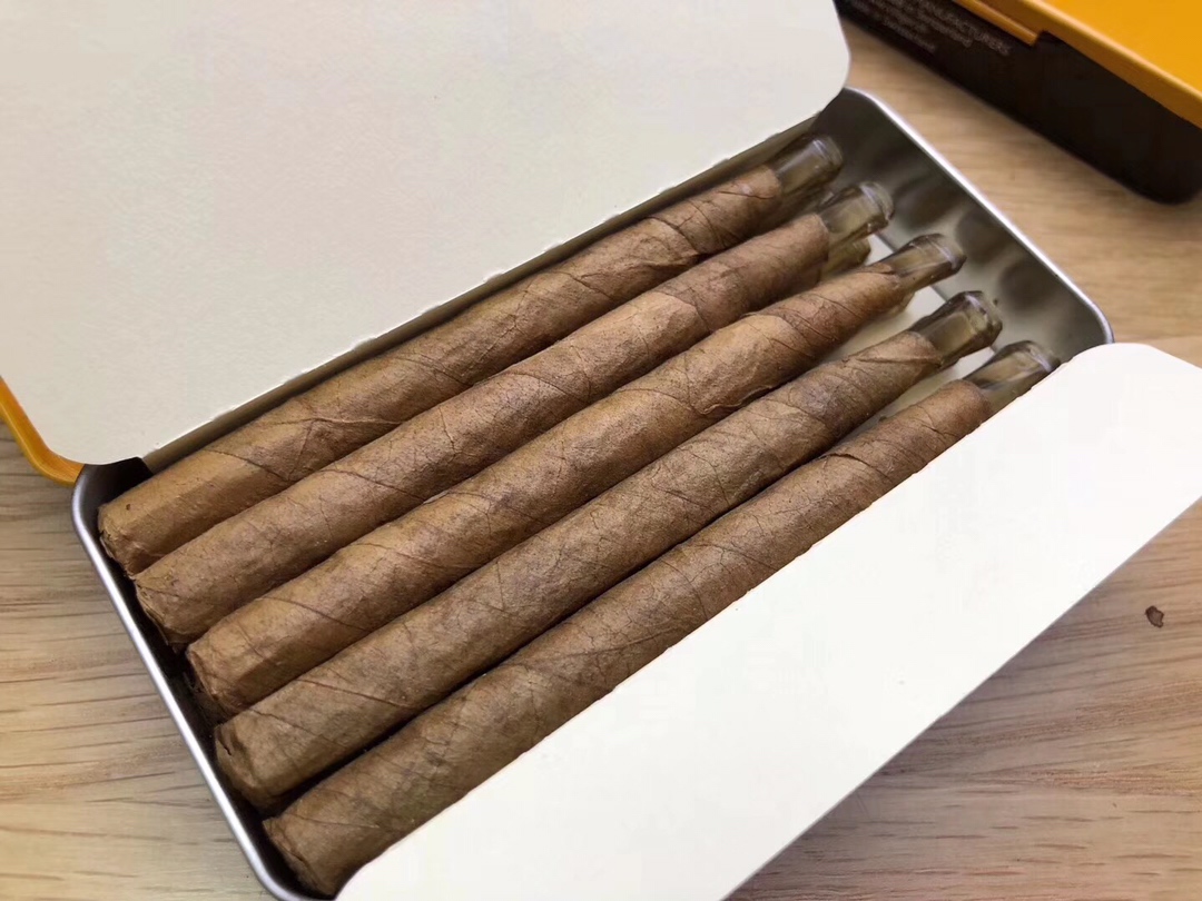 春节雪茄礼品拜年,过年亲戚递雪茄