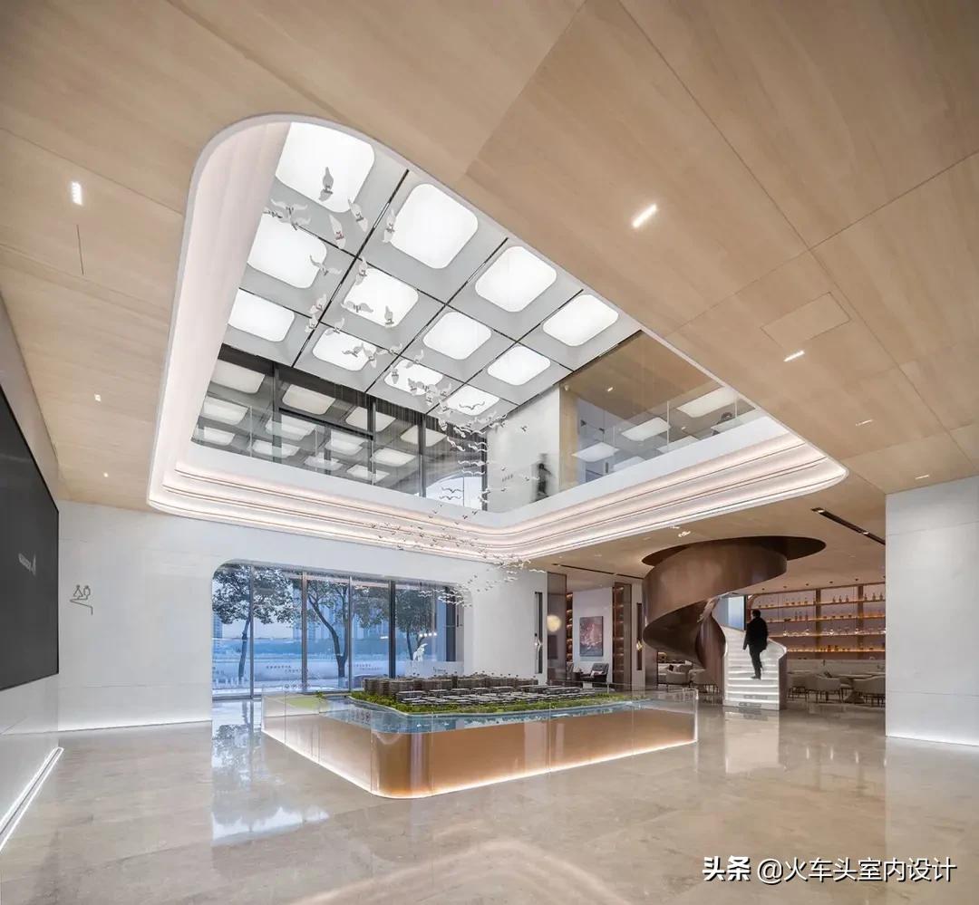 闆跺９鍩庡競,闆跺９鍩庡競鏉窞