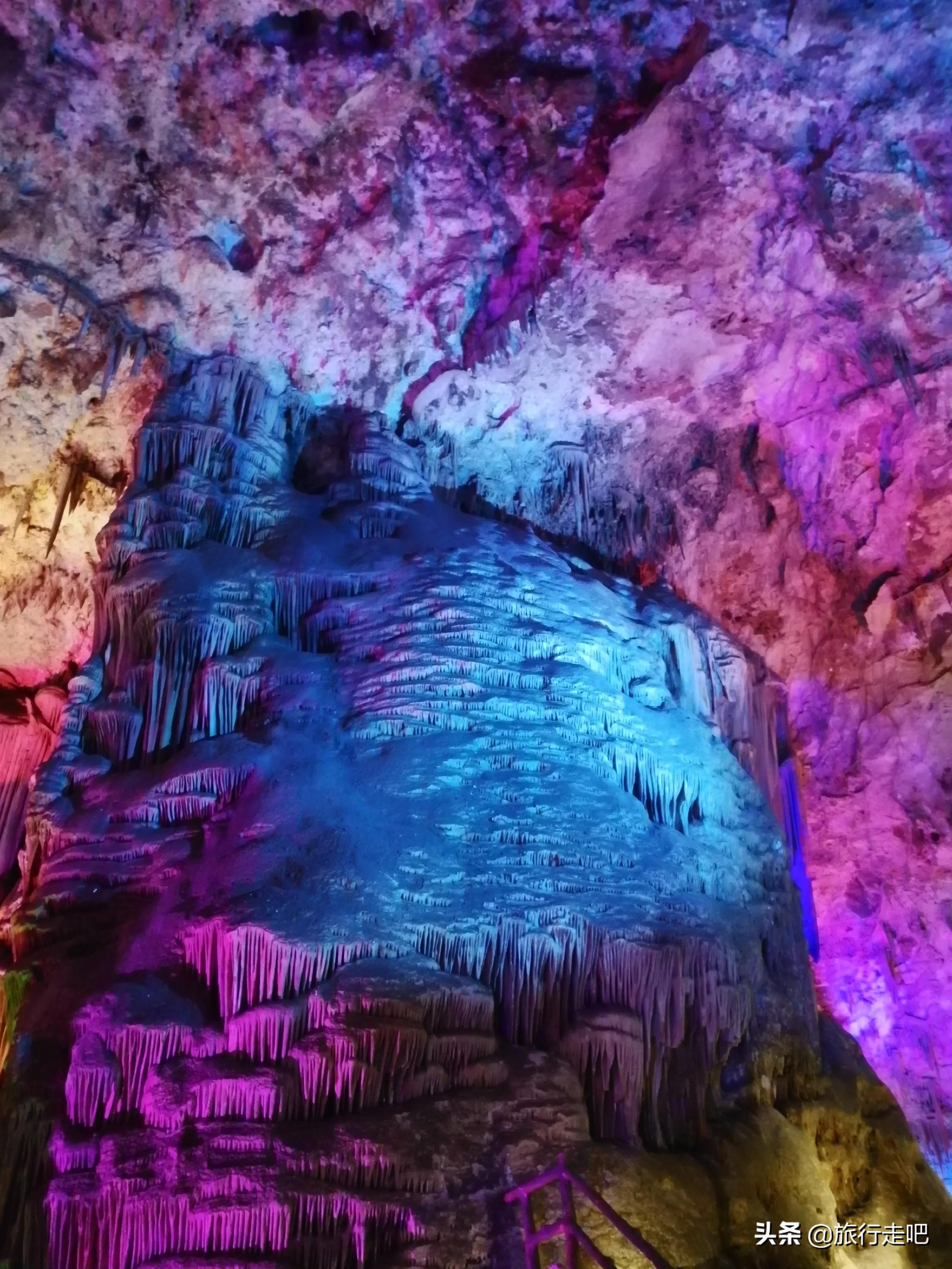 大自然的鬼斧神工柞水溶洞,柞水溶洞地质奇观