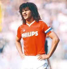 荷兰足球三剑客中文解说,荷兰三剑客天下足球