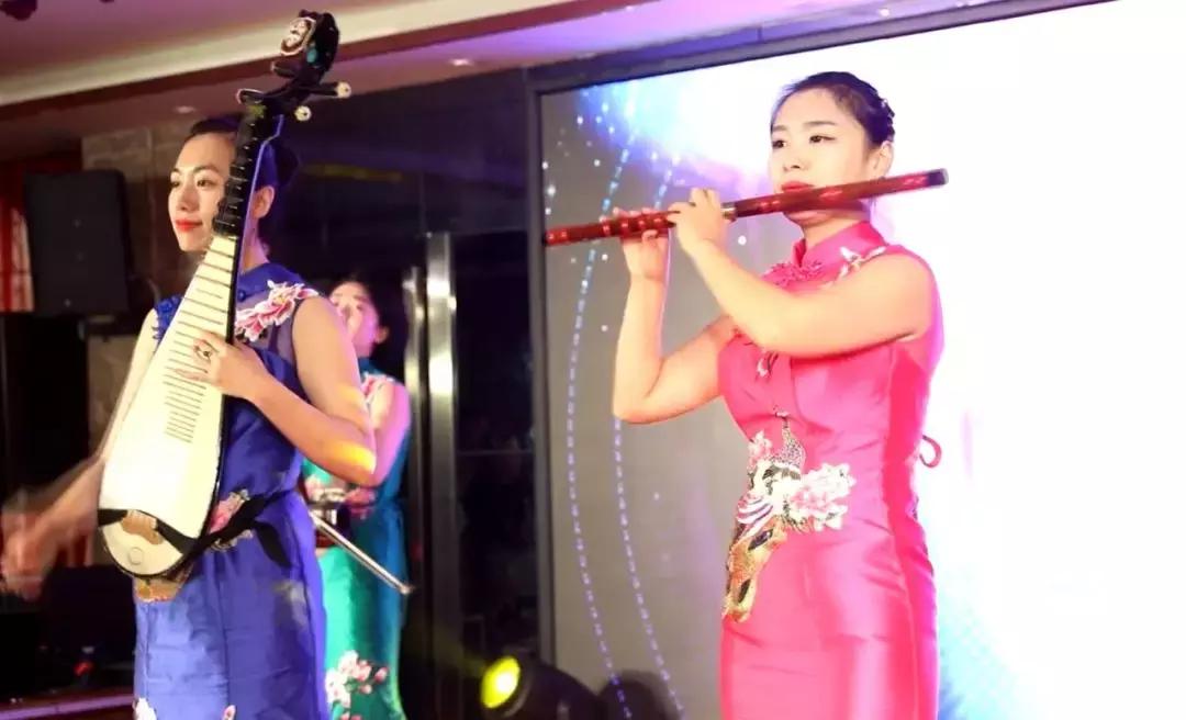 最牛装饰公司展厅布置,最牛网红装饰公司