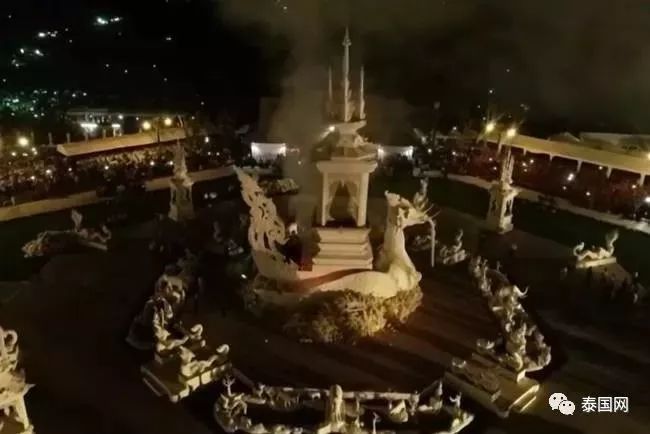 泰国捐钱最多的僧人,泰国活着的高僧哭丧