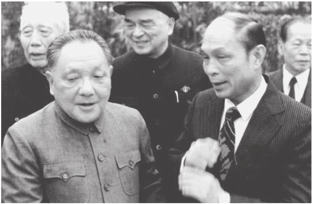 霍英东：冒死运战资，曾是申奥功臣，豪掷40亿开发不毛之地