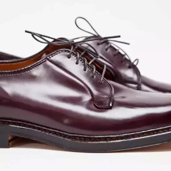 买一双合适的鞋真难,七千多元一双的鞋