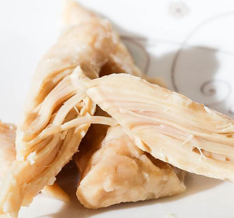 猫咪尿血的原因及解决方法,猫咪尿闭好了后尿血