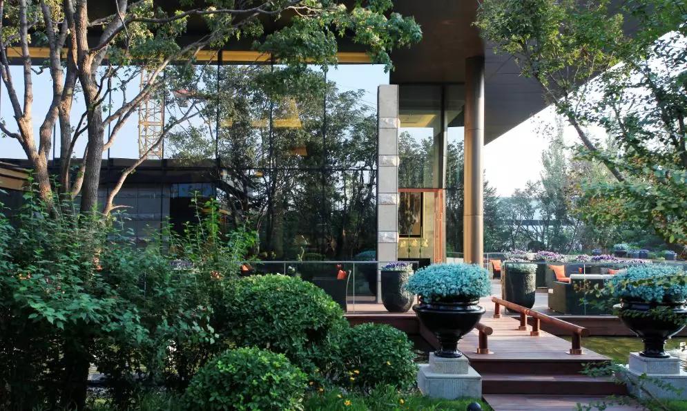 年薪40w要不要出来做餐饮,年薪40w的职业