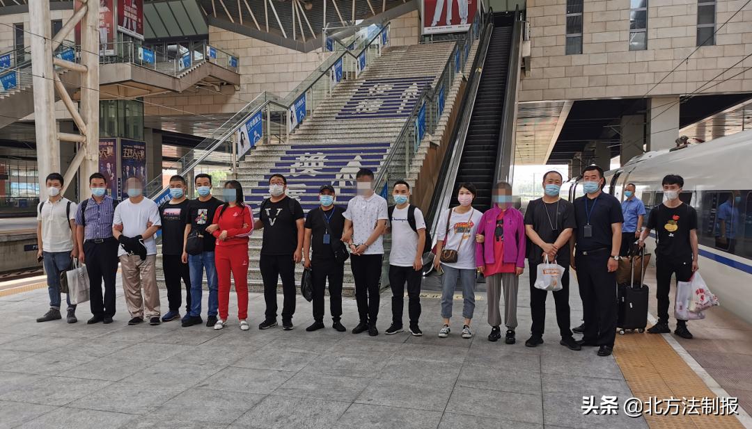 为和男明星谈恋爱花费330万,为和男明星谈恋爱花330万